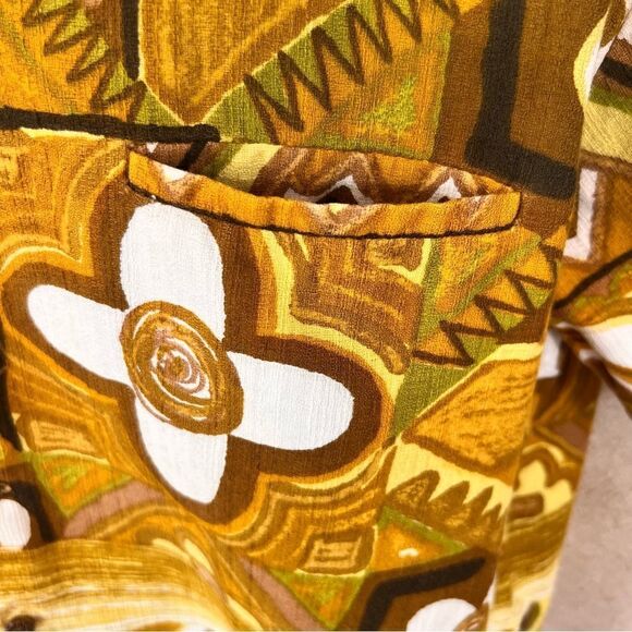 Vintage 60’s Kamehameha Hawaii Floral Abstract Hawaiin Shirt - Picture 6 of 9